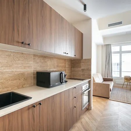 Spacious Duplex For 4 Near Bastille Parigi