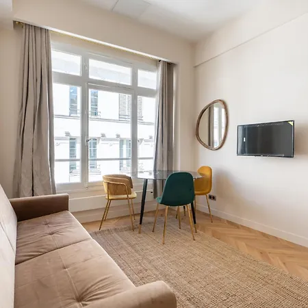 Appartamento Spacious Duplex For 4 Near Bastille Parigi