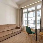 Spacious Paris Duplex For 4 Near Bastille